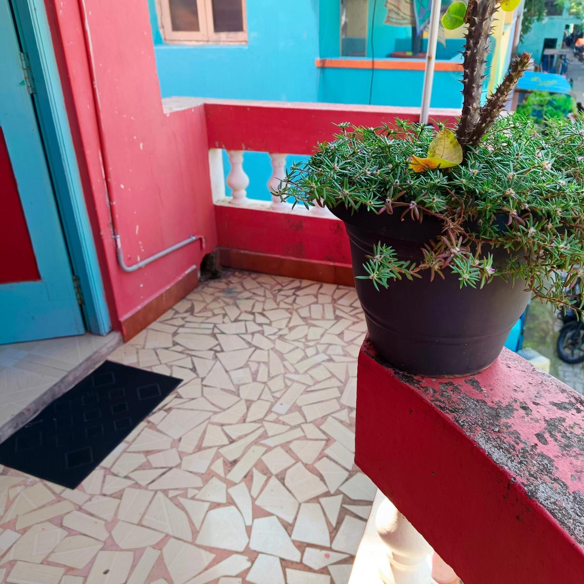 Blue Waves Homestay Pondicherry Dış mekan fotoğraf
