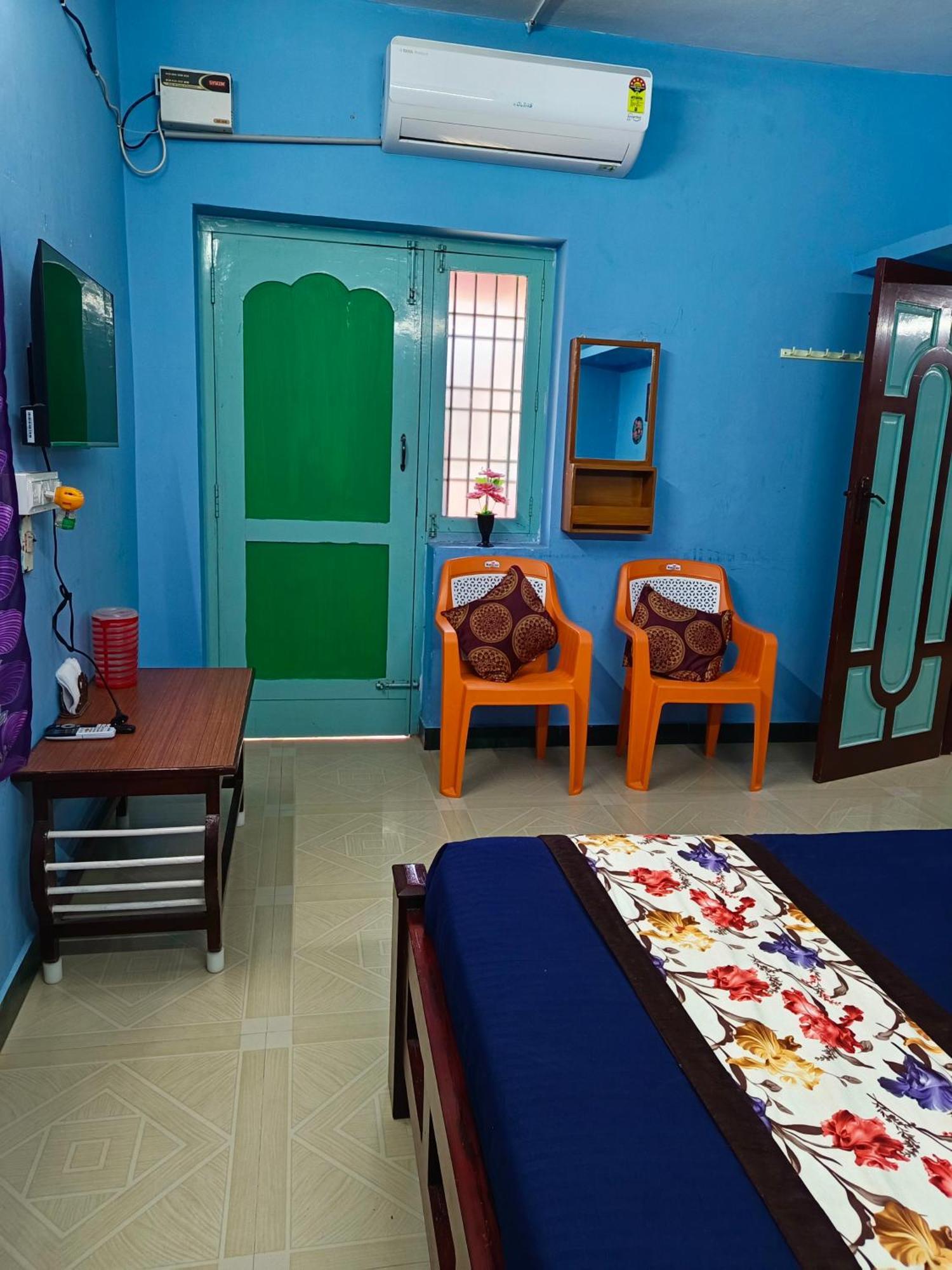 Blue Waves Homestay Pondicherry Dış mekan fotoğraf